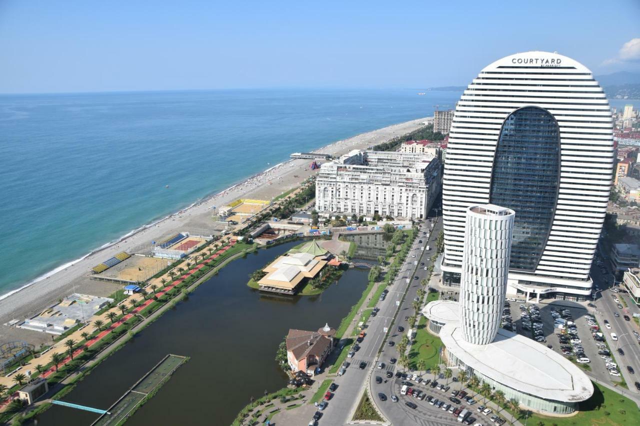 Trip Batumi Aparthotel ภายนอก รูปภาพ
